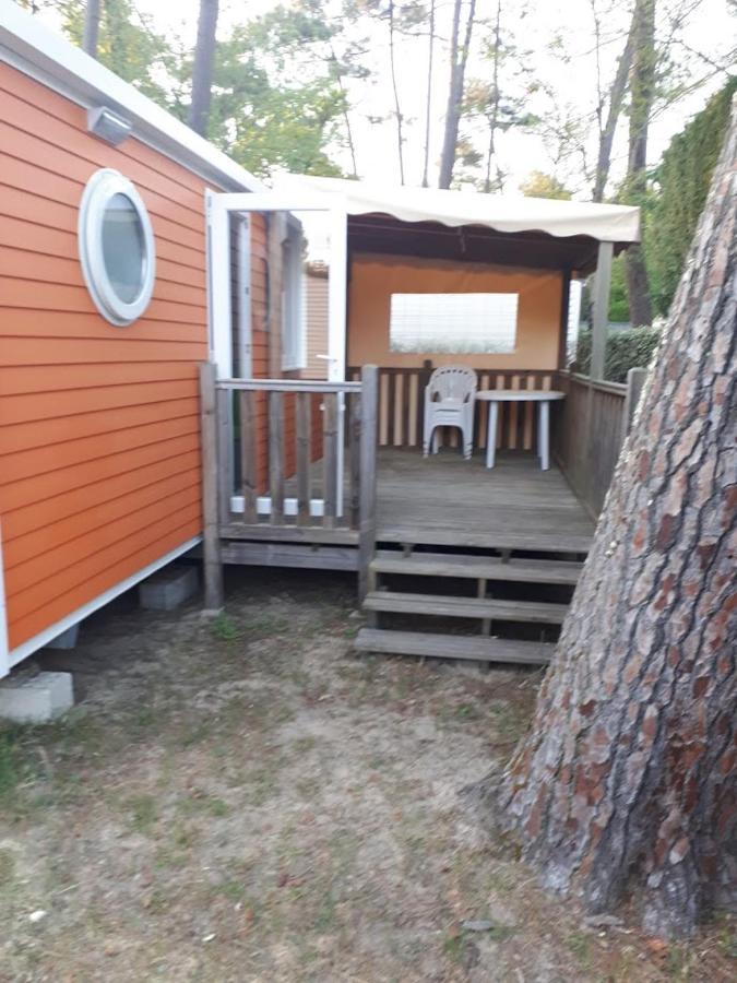 Camping La Pinede Hotel Les Mathes Exterior photo